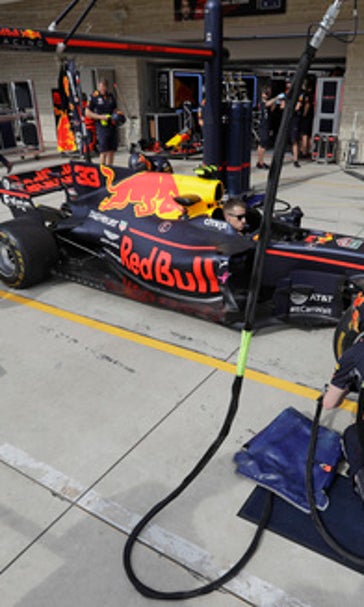 Verstappen extends deal with Red Bull through 2020